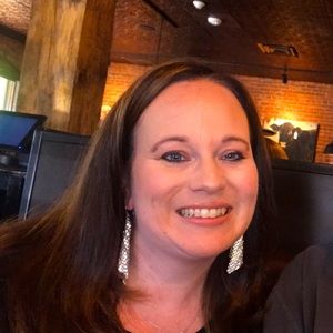 Meet your Posher, Paige